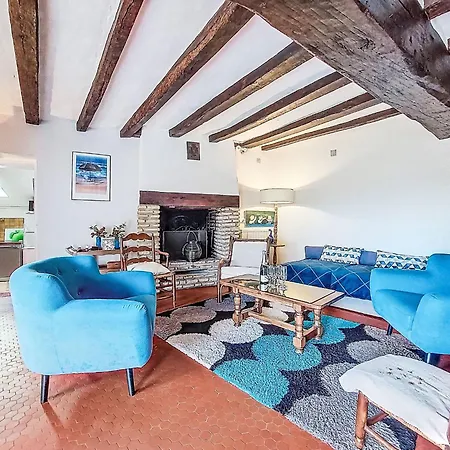 Les Goganes By Interhome *