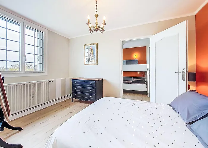 Les Goganes By Interhome *