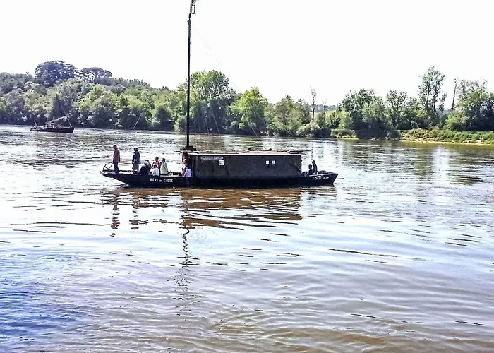 בית נופש Les Goganes By Interhome *